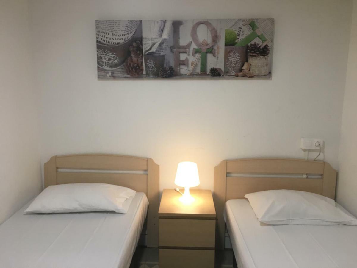 Sleeping Inn Βαρκελώνη Εξωτερικό φωτογραφία
